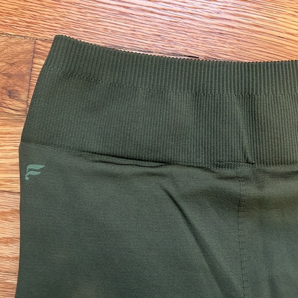 Fabletics Leggings - Picture 4 of 4